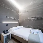 Hotel Novara 3*