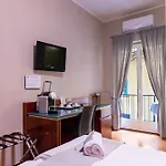 מלון Novara