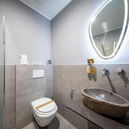 Novara 3*