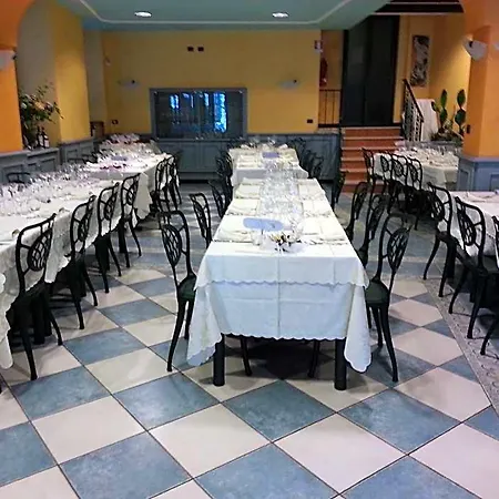 Hotel Novara 3*